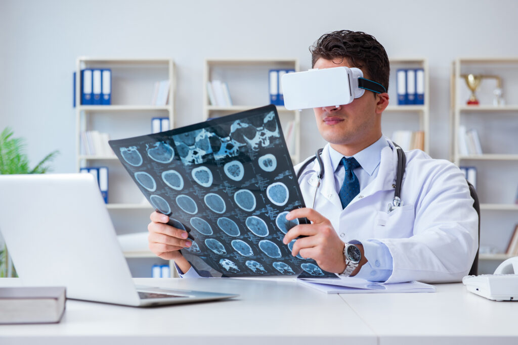 Medical imaging 2025 integrates advanced AI, precision tools, enhancing diagnostic accuracy