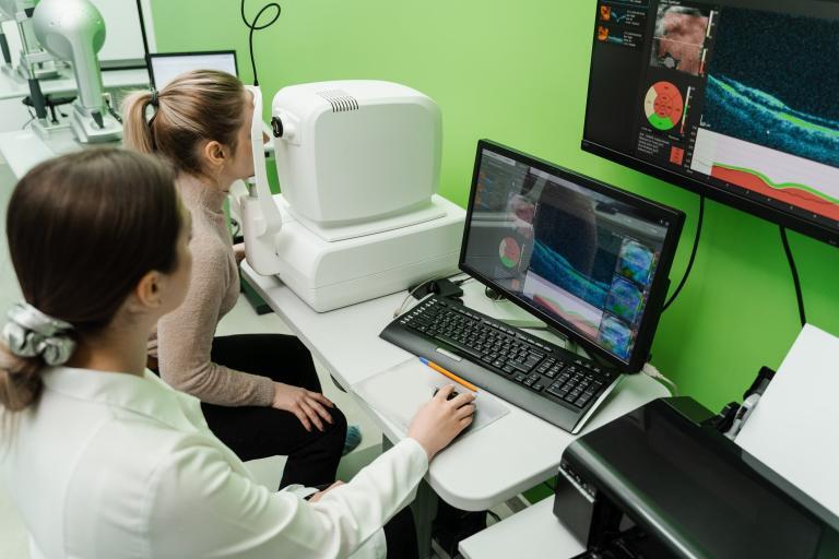 Optical coherence tomography imaging provides high-resolution, cross-sectional views for medical diagnostics