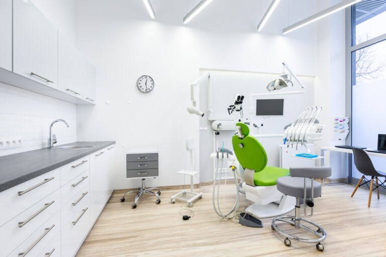 A Boynton Beach dentist shows quality through care, technology, and trust