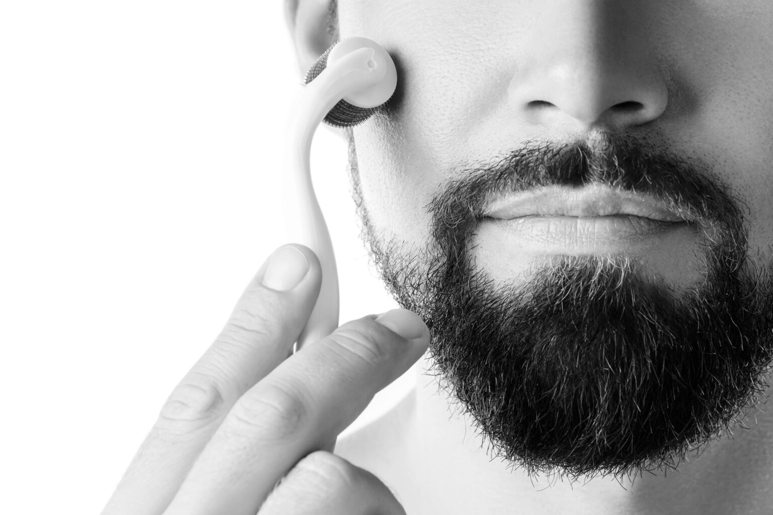 A derma roller can effectively stimulate and enhance natural beard growth